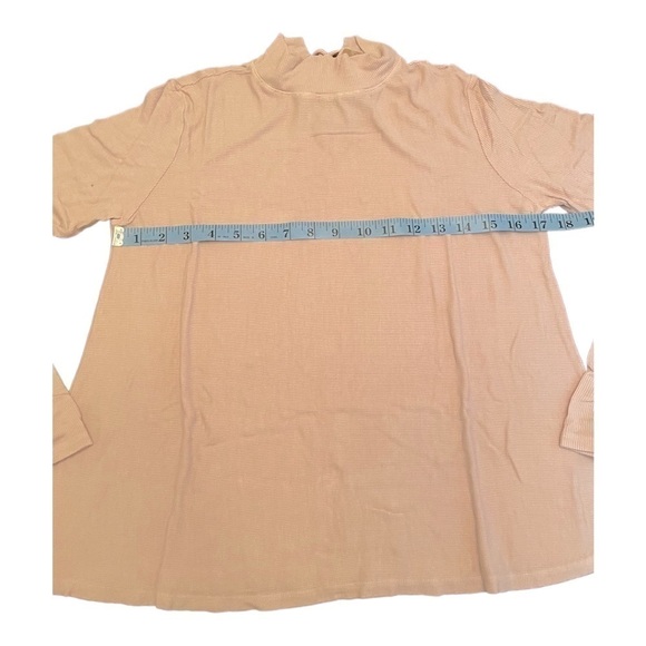 M. Stars Wht 2x1 Rib LS Mock Neck Swing Blouse - Picture 10 of 14